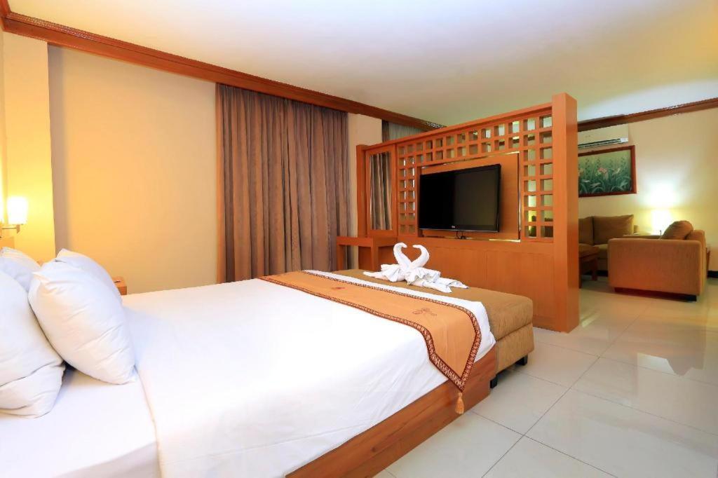 Patra Comfort Jakarta Luaran gambar