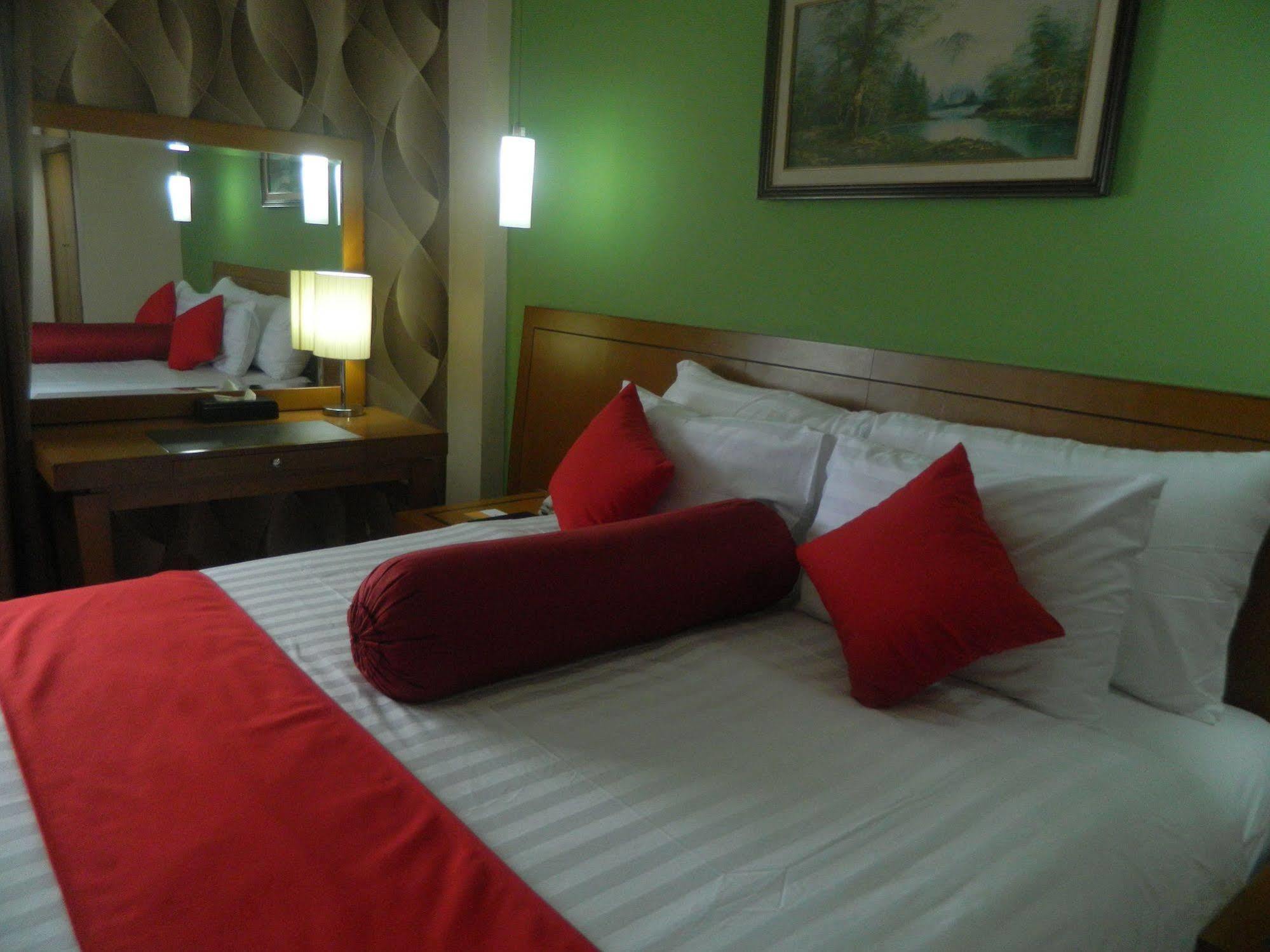 Patra Comfort Jakarta Luaran gambar